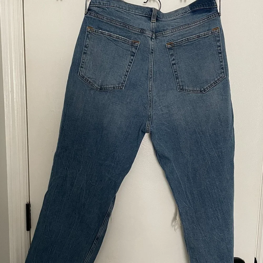 Abercrombie & Fitch Ankle Straight Ultra High Rise Jeans - Picture 2 of 3